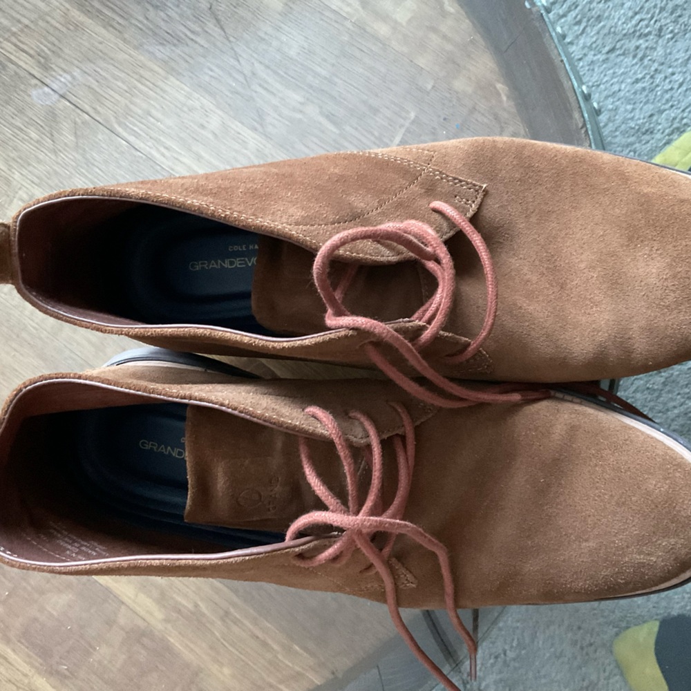 Banana Republic, beautiful suede cboots